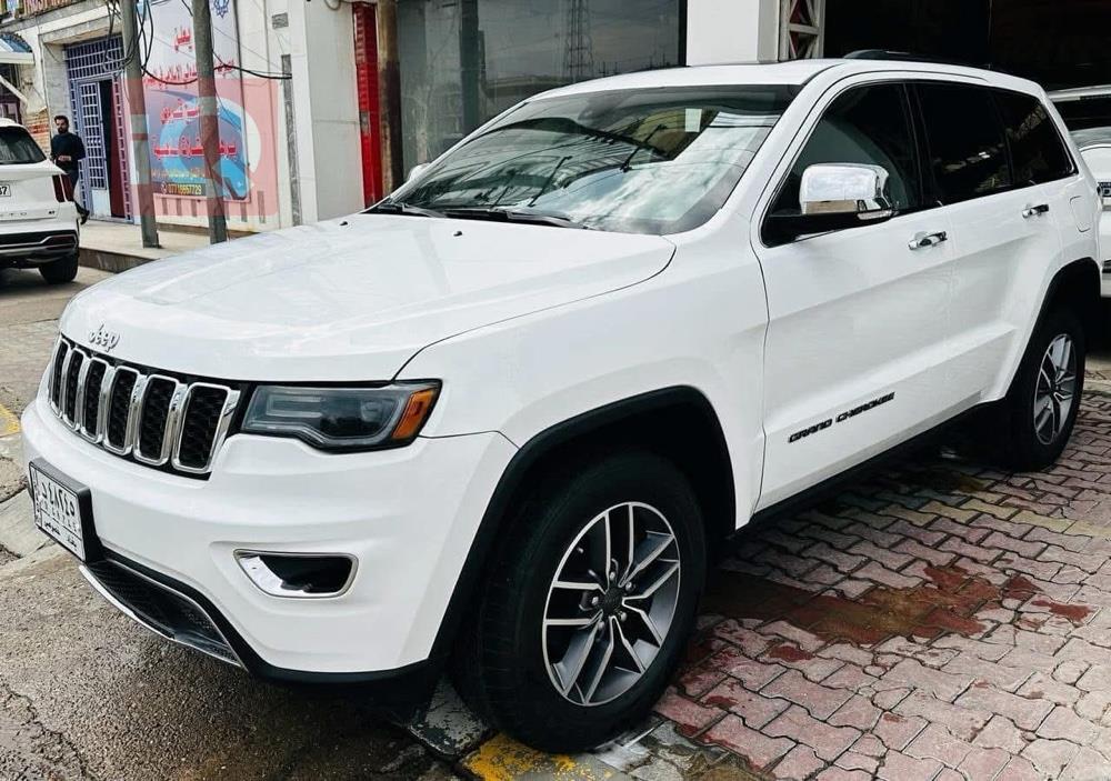 جيب جراند شيروكي